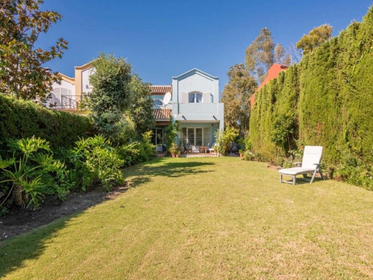 Town House for Sale in Guadalmina Alta, Malaga 1