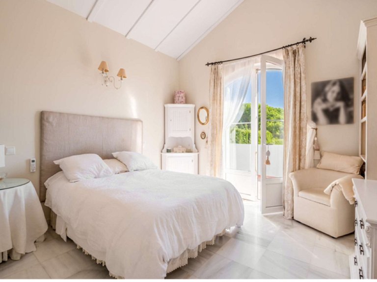 Town House for Sale in Guadalmina Alta, Malaga 3