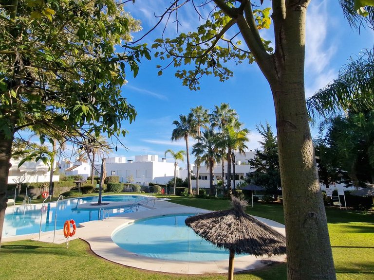 Apartment for Sale in Nueva Andalucía, Malaga 1