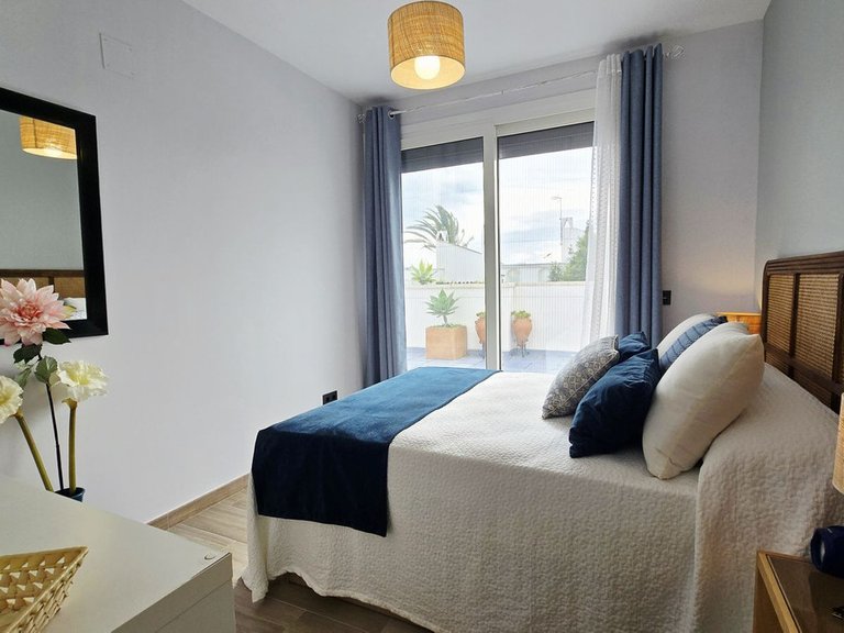 Apartment for Sale in Nueva Andalucía, Malaga 16