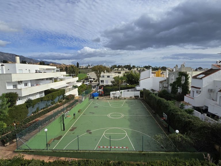 Apartment for Sale in Nueva Andalucía, Malaga 26