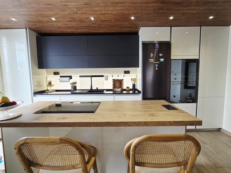 Apartment for Sale in Nueva Andalucía, Malaga 9