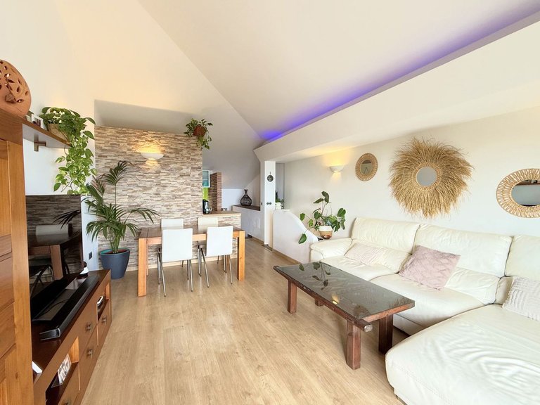 Villa for Sale in Estepona, Malaga 19