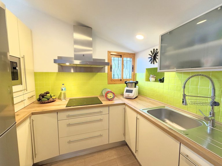 Villa for Sale in Estepona, Malaga 20