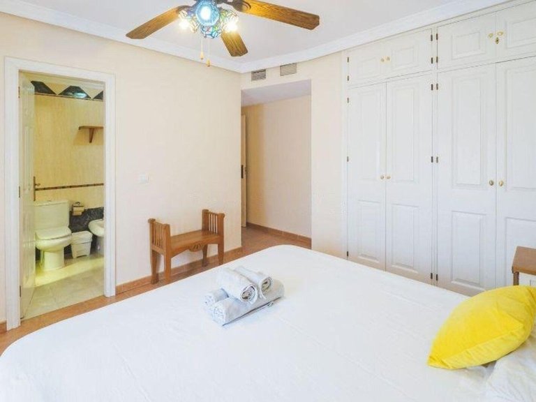 Town House for Sale in Estepona, Malaga 11