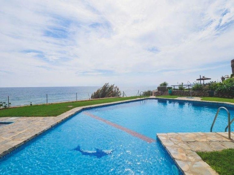 Town House for Sale in Estepona, Malaga 18