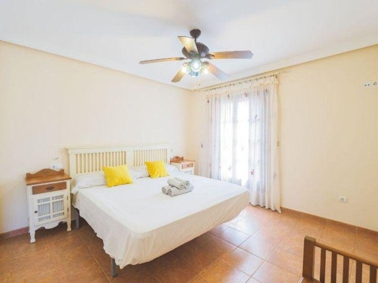 Town House for Sale in Estepona, Malaga 9