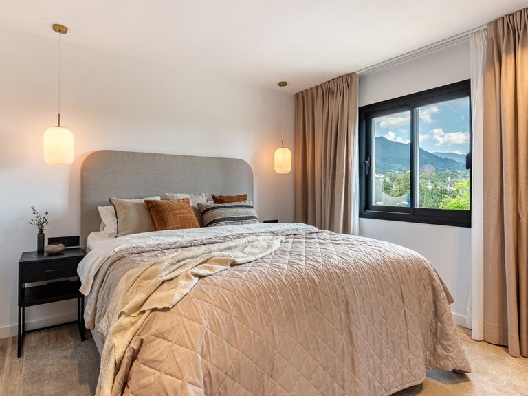 Town House for Sale in Nueva Andalucía, Malaga 20