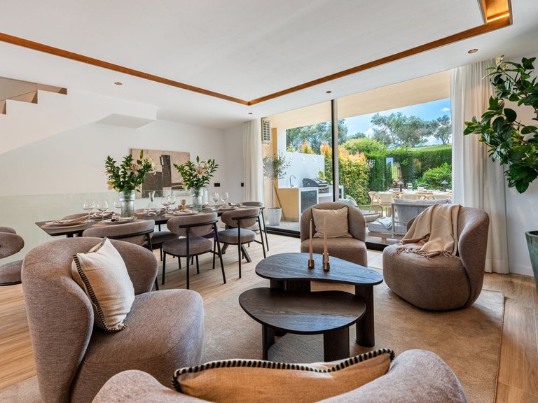 Town House for Sale in Nueva Andalucía, Malaga 6