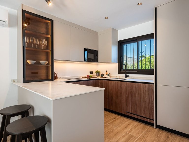 Town House for Sale in Nueva Andalucía, Malaga 9