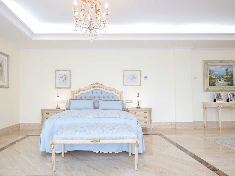 Villa for Sale in Marbella, Malaga 21