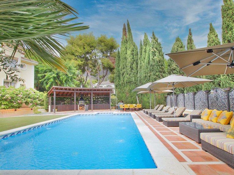 Villa for Sale in Marbella, Malaga 31