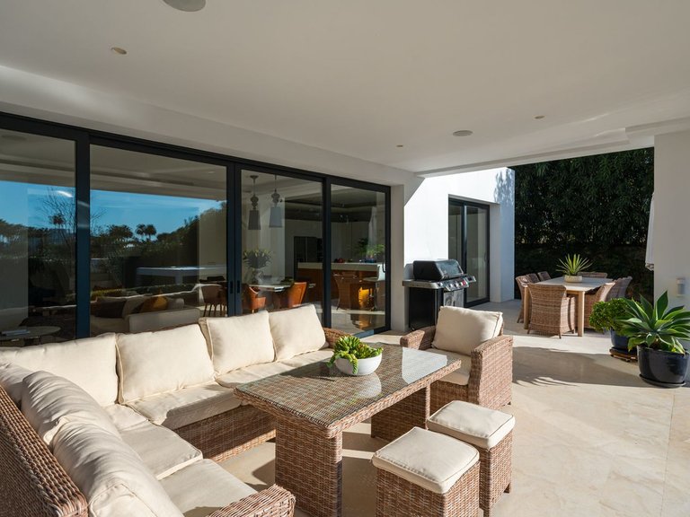 Villa for Sale in Nueva Andalucía, Malaga 3