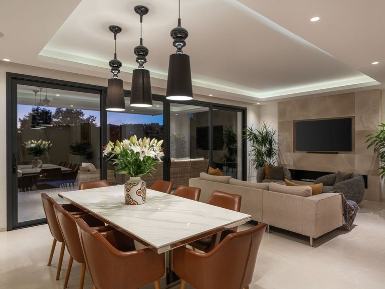 Villa for Sale in Nueva Andalucía, Malaga 7