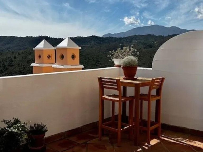 Town House for Sale in Benahavís, Malaga 14