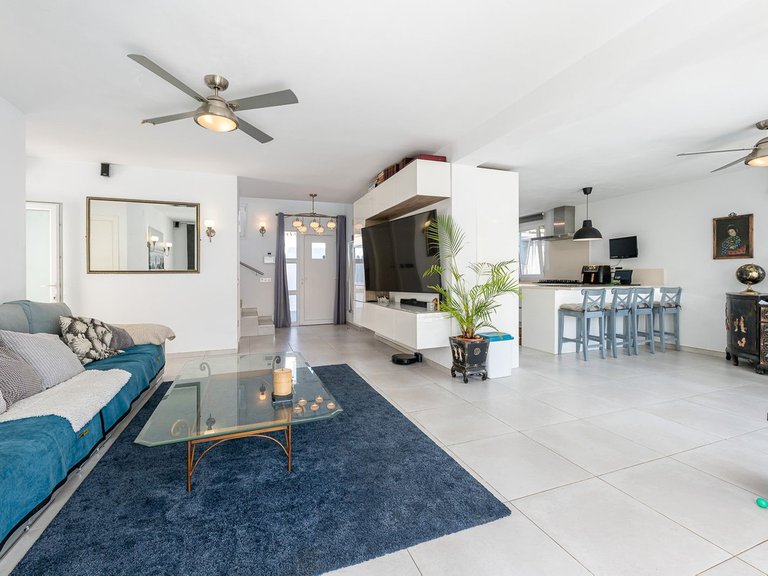 Villa for Sale in Costa del Sol, Costalita, Malaga 13