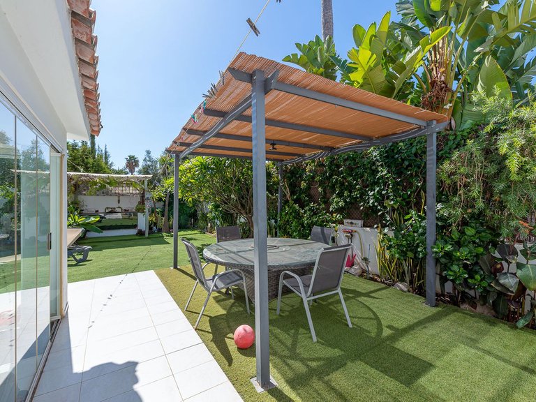 Villa for Sale in Costa del Sol, Costalita, Malaga 8