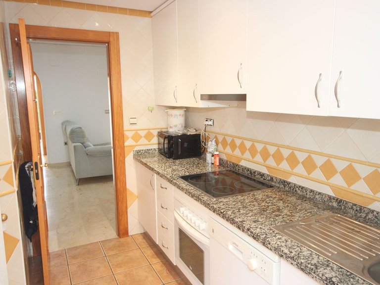 Town House for Sale in Costabella, Malaga 25