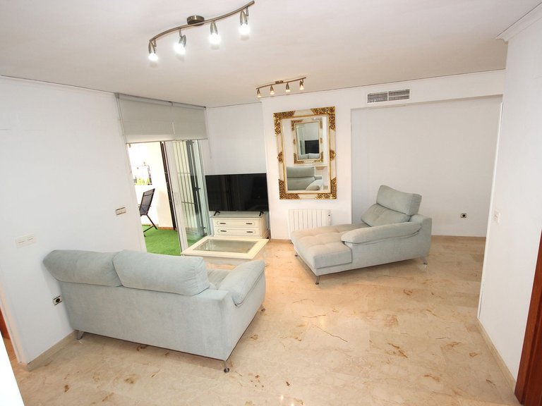 Town House for Sale in Costabella, Malaga 27