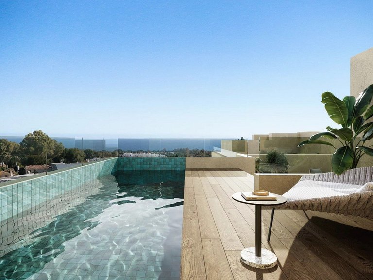 Apartment for Sale in New Golden Mile, Malaga 3