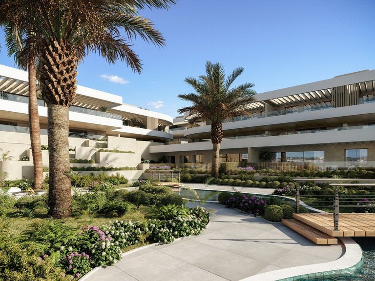 Apartment for Sale in New Golden Mile, Malaga 5