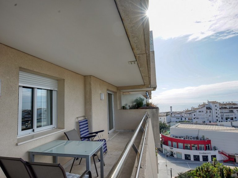 Apartment for Sale in Puerto Banús, Malaga 14