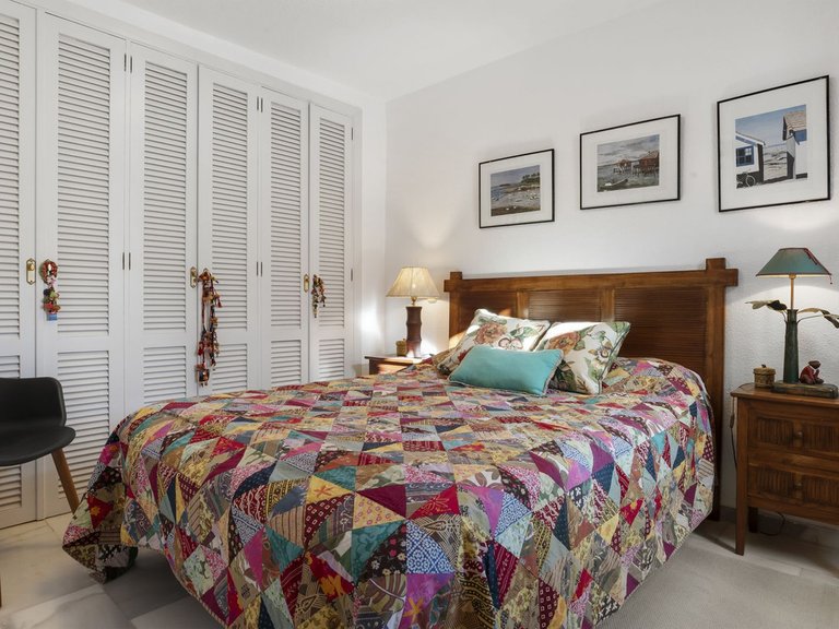 Town House for Sale in New Golden Mile, Malaga 15