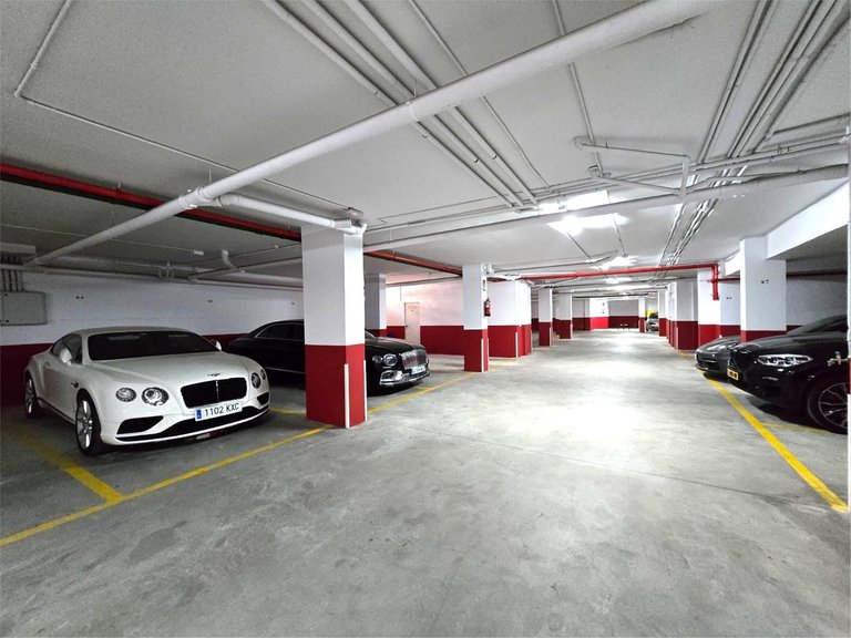 Apartment for Sale in Marbella, Malaga 46