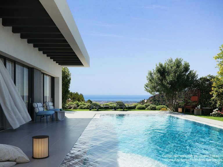 Villa for Sale in Costa del Sol Mijas Costa, Malaga 1