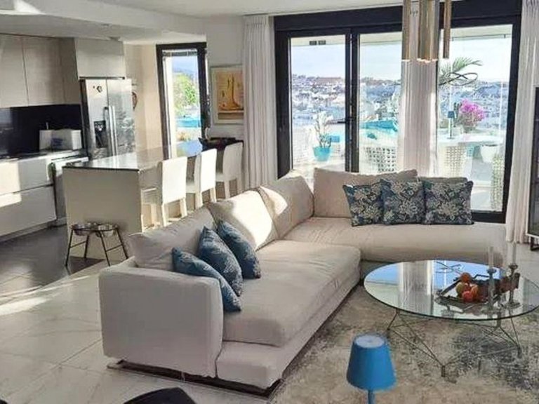 Apartment for Sale in Estepona, Malaga 8