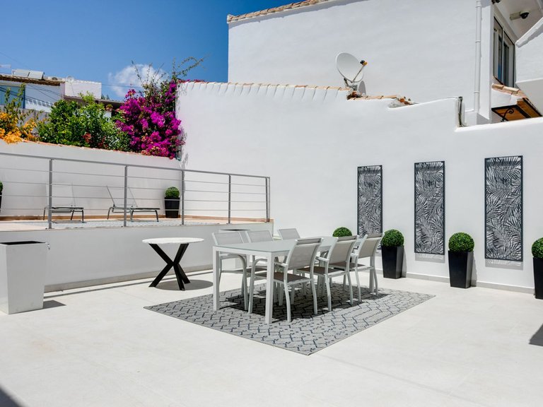 Apartment for Sale in Costa del Sol, Estepona, Malaga 12