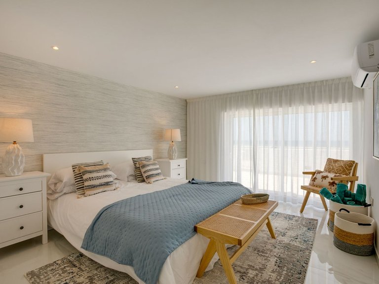 Apartment for Sale in Costa del Sol, Estepona, Malaga 9