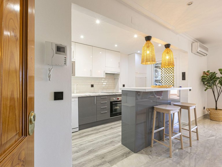 Apartment for Sale in Costa del Sol, Nueva Andalucía, Malaga 3