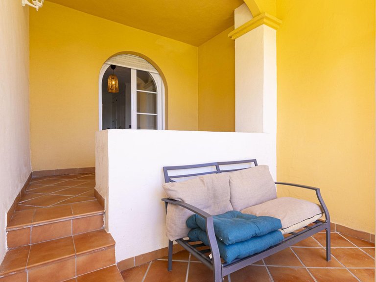 Apartment for Sale in Costa del Sol, Nueva Andalucía, Malaga 32