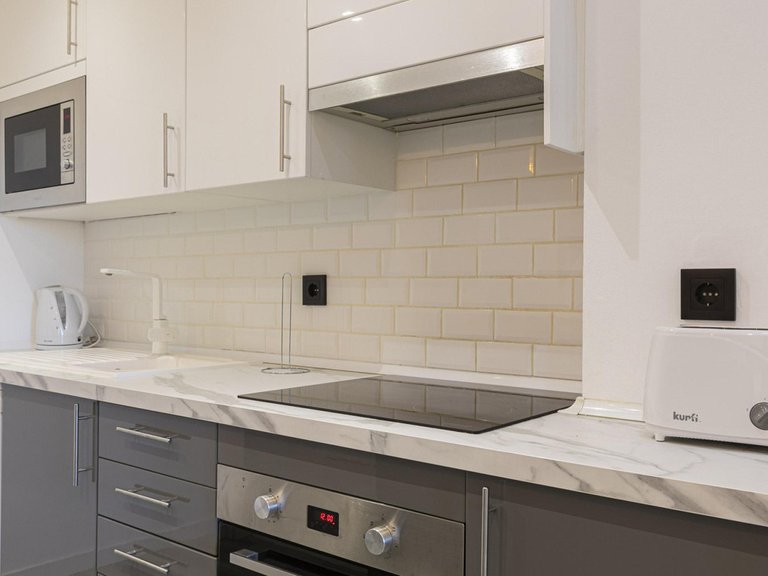 Apartment for Sale in Costa del Sol, Nueva Andalucía, Malaga 5