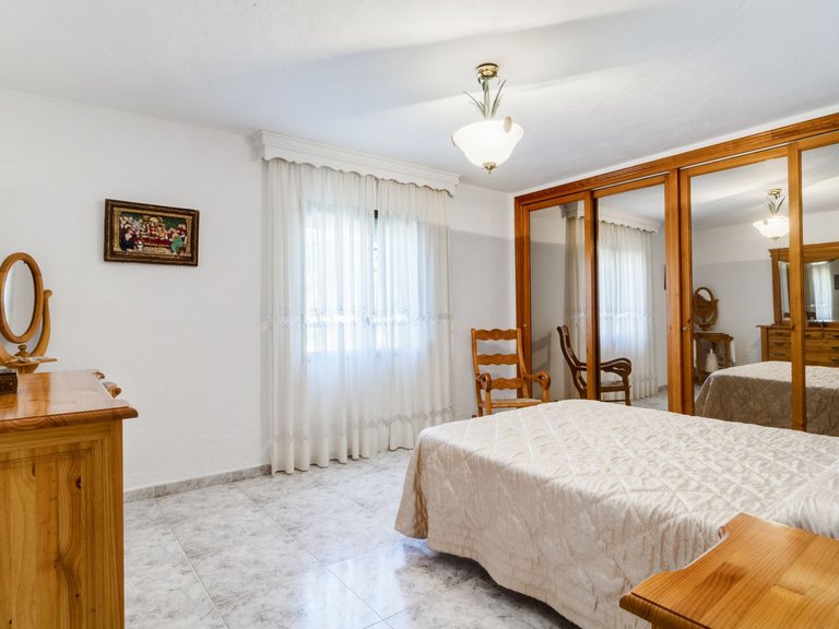 Villa for Sale in Las Chapas, Malaga 29