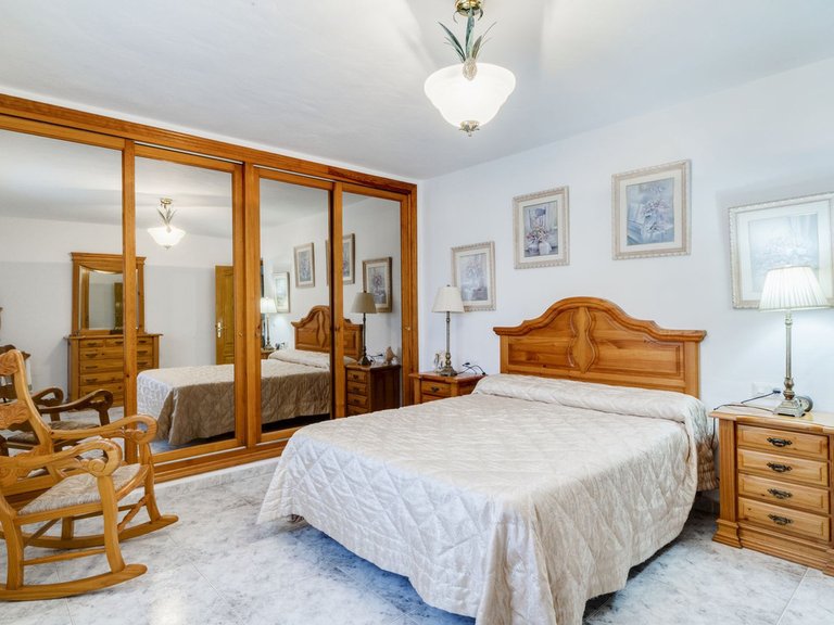 Villa for Sale in Las Chapas, Malaga 30