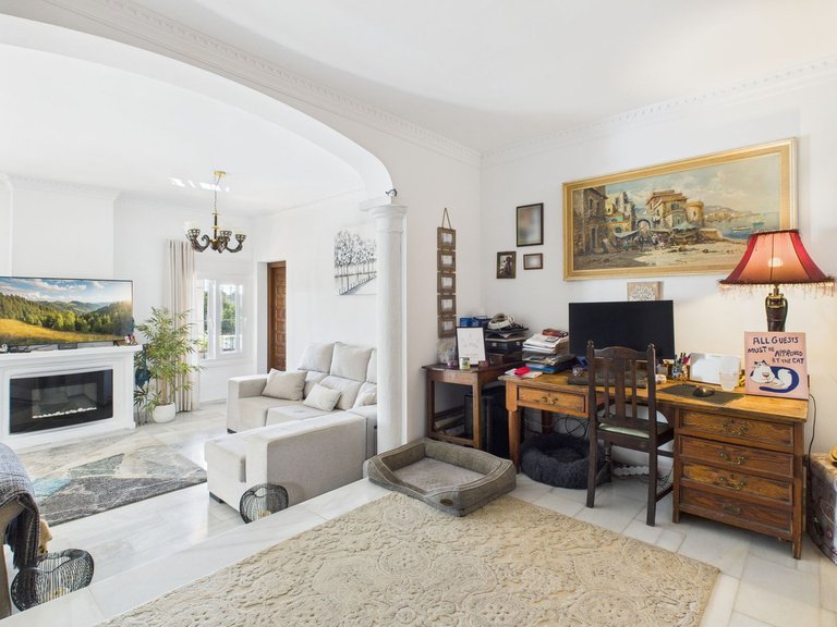 Villa for  in Estepona, Malaga 8