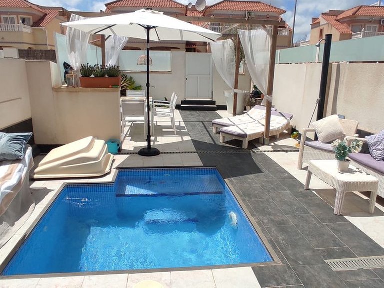 Villa for Sale in Costa Blanca Orihuela Costa, Alicante 3