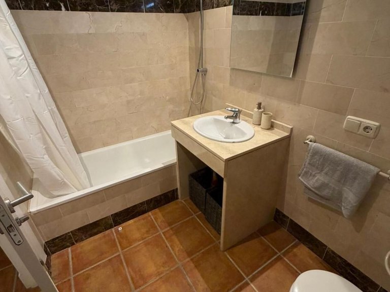 Apartment for Rent in Costa del Sol, Estepona, Malaga 16