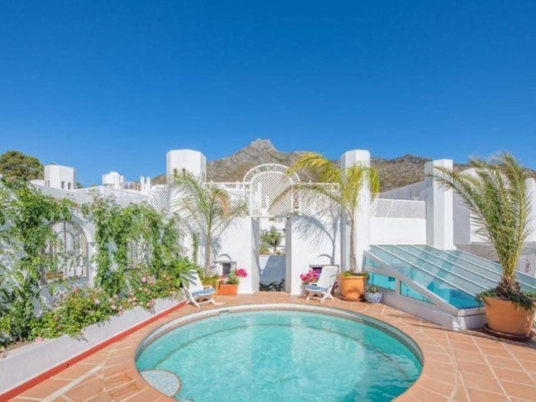 Apartment for Sale in Marbella, Malaga 1