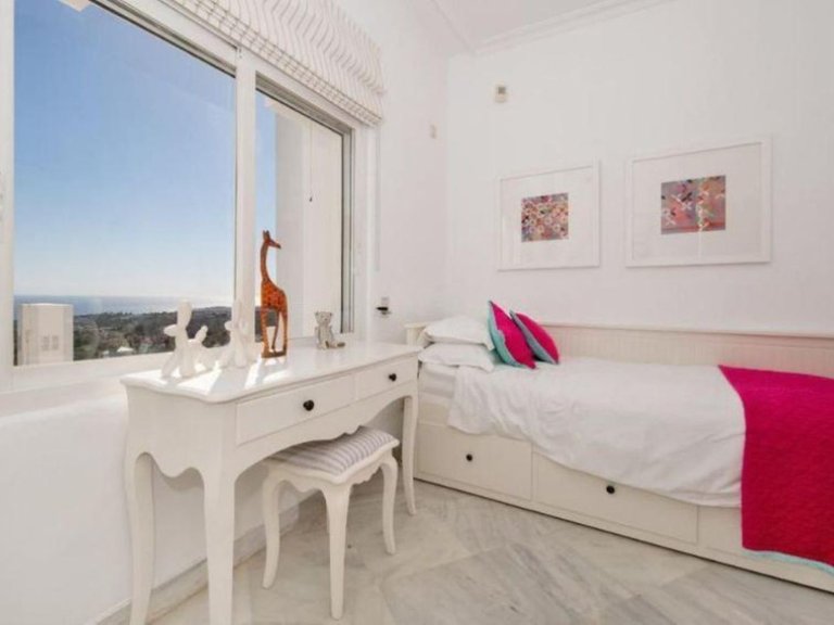 Apartment for Sale in Marbella, Malaga 11