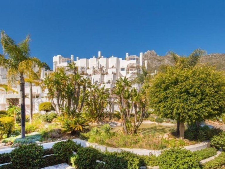 Apartment for Sale in Marbella, Malaga 15