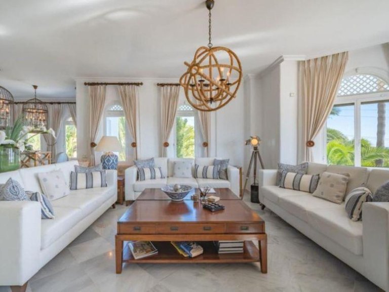 Apartment for Sale in Marbella, Malaga 16