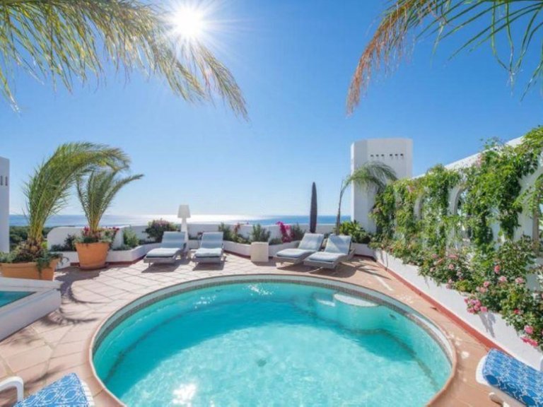 Apartment for Sale in Marbella, Malaga 3