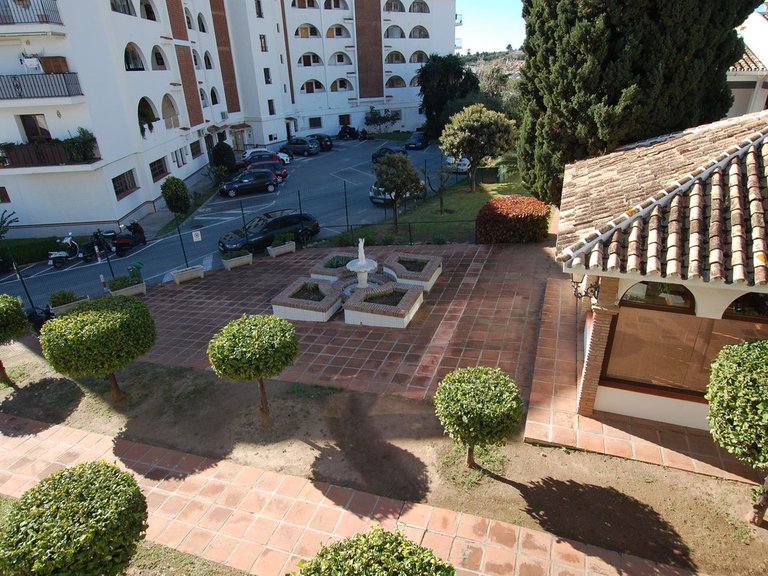 Apartment for Sale in Los Pacos, Malaga 25