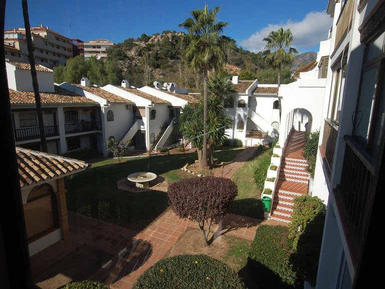 Apartment for Sale in Los Pacos, Malaga 26