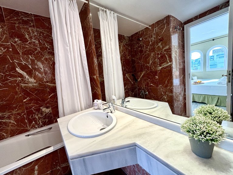 Apartment for Sale in Estepona, Malaga 33