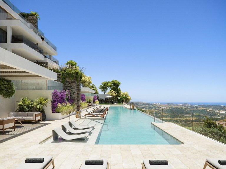 Penthouse for Sale in Calanova Golf, Malaga 3