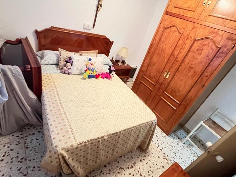 Country House for Sale in Estepona, Malaga 13